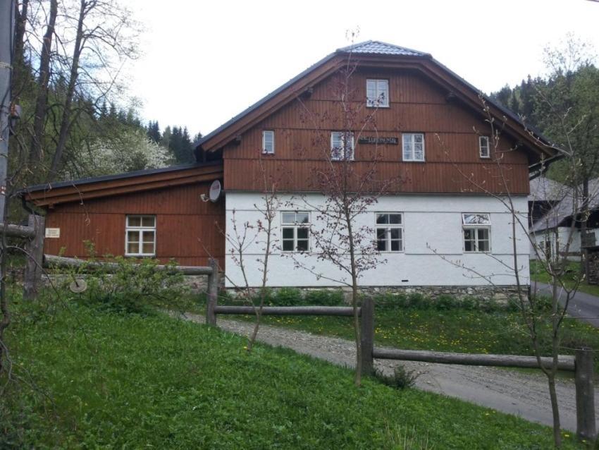 Continental * Ostruzna